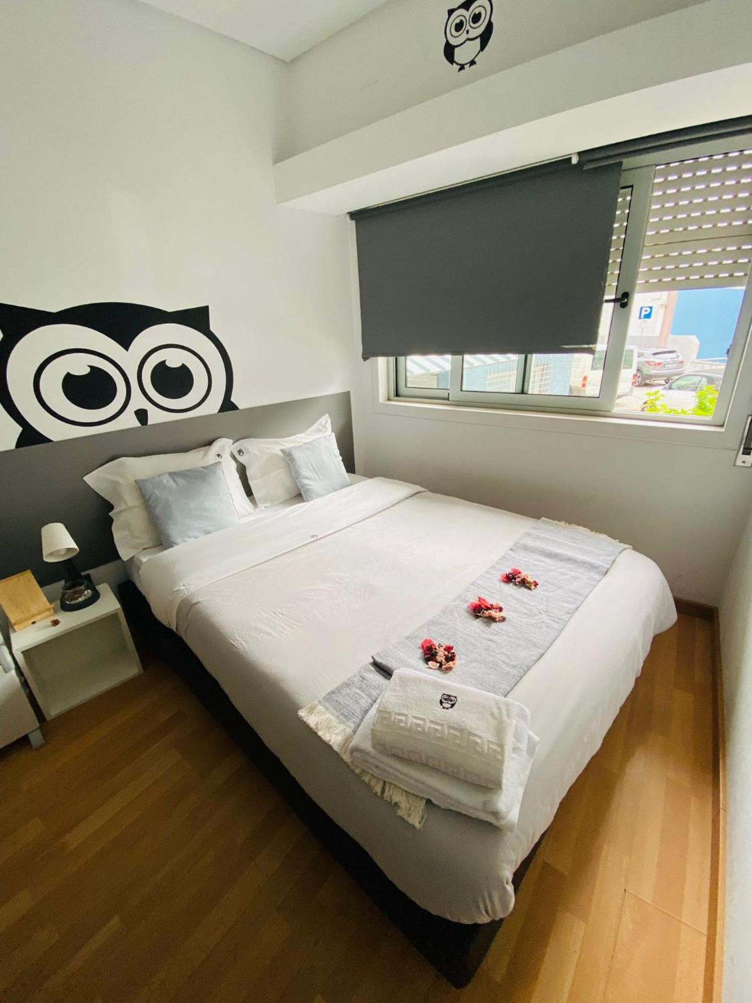 Corujinha Hostel Lisbon Exterior photo